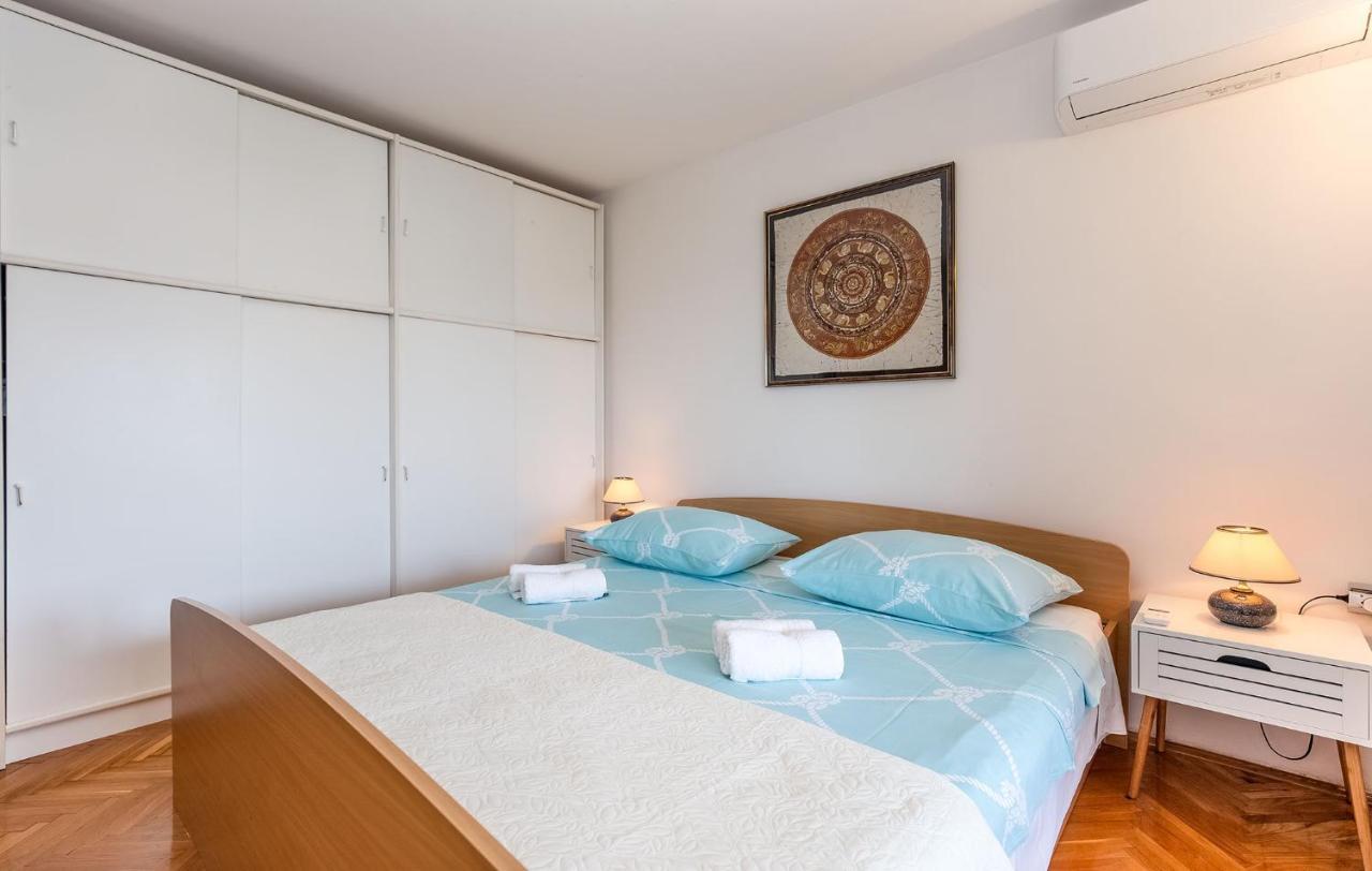 Rina B4 Apartman Poreč Kültér fotó