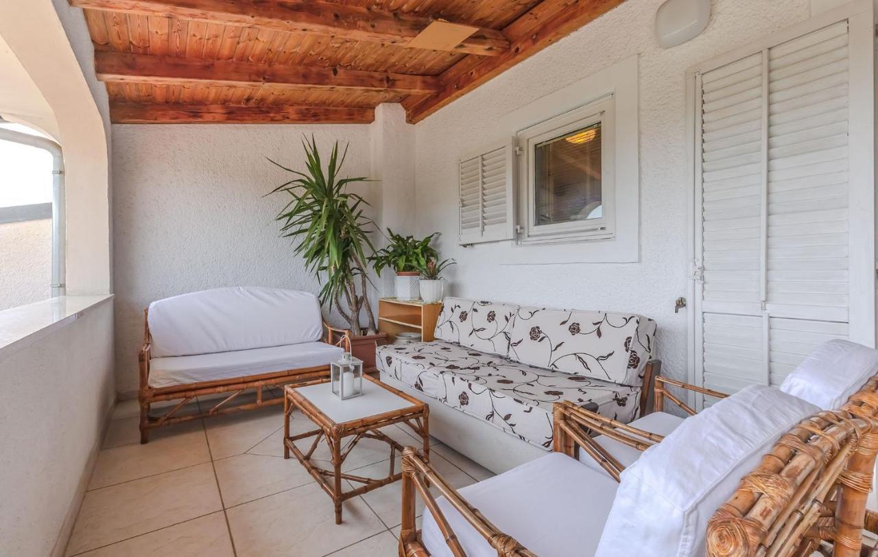 Rina B4 Apartman Poreč Kültér fotó